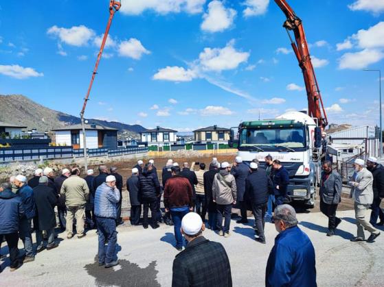 Altınoluk Külliye Kız Kuran Kursu Temeli Atılmıştır